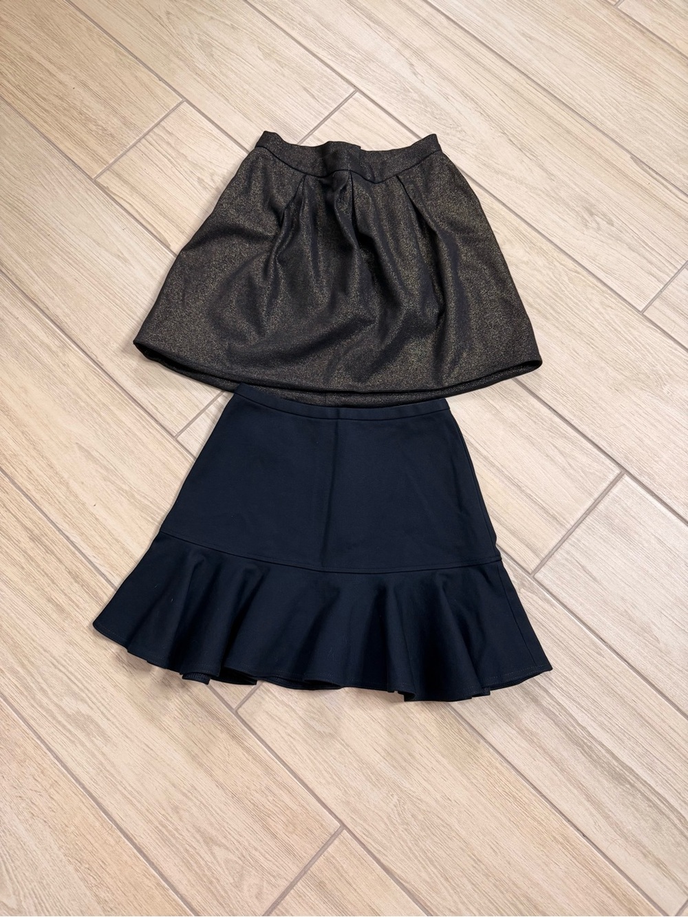 Hunter Bell Metallic Skirt & Hunter Dixon Ruffle Mini Bundle Size S and 4